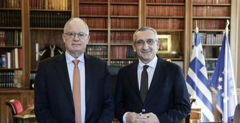 Συνάντηση του ΠτΔ Κ. Τασούλα με τον Πρόεδρο της ΕΝΠΕ Γ. Χατζημάρκο