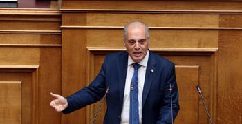 Κ. Βελόπουλος στη Βουλή: Η Κως μετατρέπεται σε “αποθήκη” λαθρομεταναστών