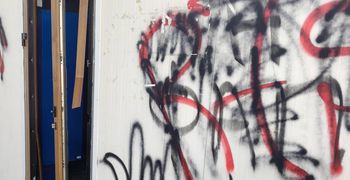 Διαμαρτυρία συμπολίτης μας για τις ταχυδρομικές θυρίδες στο Ζηπάρι