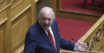 Γ. Νικητιάδης στη Βουλή προς ΝΔ: Πολυνομοσχέδιο του Υπ. Ανάπτυξης χωρίς στρατηγική, με μόνο στόχο νέες διευθετήσεις