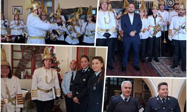 Χριστουγεννιάτικα κάλαντα στο Επαρχείο και στην Αστυνομική Δ/νση Κω