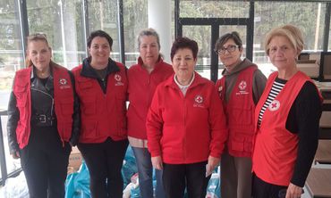 ΕΡΥΘΡΟΣ ΣΤΑΥΡΟΣ ΚΩ: ΔΙΑΝΟΜΗ 540 ΔΕΜΑΤΩΝ ΑΓΑΠΗΣ ΣΕ 230 ΟΙΚΟΓΕΝΕΙΕΣ