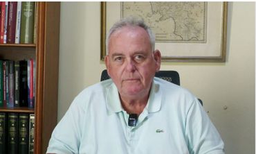 Π. Αβρίθης σε Θ. Νικηταρά: Λυπάμαι γιατί ασχολείσαι μαζί μου όταν το νησί και τα προβλήματα της κοινωνίας βοούν