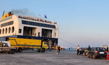 Σε ισχύ απαγορευτικό απόπλου στα λιμάνια λόγω των ισχυρών φαινομένων  