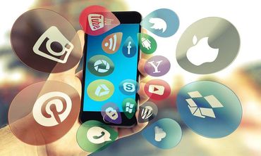 ΗΠΑ: Τι αλλάζει στα social media μετά τον ιστορικό συμβιβασμό της Μeta – Oι νέοι περιορισμοί