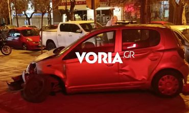 Θεσσαλονίκη: Μεθυσμένη 24χρονη οδηγός πήρε σβάρνα 15 αυτοκίνητα και ένα περίπτερο