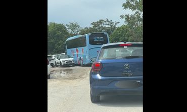 Διαμαρτυρία αναγνώστη για το πάρκινκ στον Αμπάβρη και τους "επαγγελματίες" οδηγούς των λεωφορείων και των φορτηγών