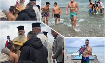 Με λαμπρότητα ο εορτασμός των Θεοφανίων στο Μαρμάρι – Ο Γιώργος Διαμαντής έπιασε τον Σταυρό