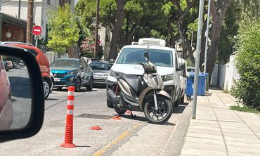 Aναγνώστης: Επικίνδυνο σημείο στην οδό Κοραή – Χρειάζεται άμεση παρέμβαση