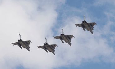 Σκληρές αερομαχίες ανατολικά της Ρόδου – Εμπλοκή ελληνικών και τουρκικών μαχητικών