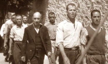 Σχόλιο του κ. Α. Πατάκου για τους 200 εκτελεσμένους στην Καισαριανή 