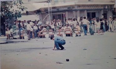 Πάσχα στην Πλ. Ελευθερίας Κω: Ιστορικές φωτογραφίες από την 10ετία του 1980