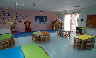 Σχέδιο “μονιμοποίησης” 14.000 συμβασιούχων στους παιδικούς σταθμούς των δήμων    