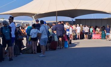 Γιατί οι Τούρκοι κατακλύζουν τα ελληνικά νησιά: Τουρκική εφημερίδα εξηγεί γιατί οι γείτονες προτιμούν τη χώρα μας