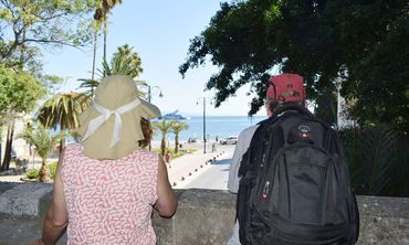 Ελληνικός τουρισμός: Άνοδος στις last minute κρατήσεις και επιμήκυνση έως τον Νοέμβριο