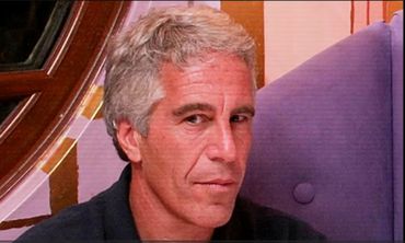 Στα αρχεία Έπσταϊν το δημοψήφισμα, ο Τσίπρας και ο Βαρουφάκης: «Τώρα την έχουν πραγματικά γ@@@@@»