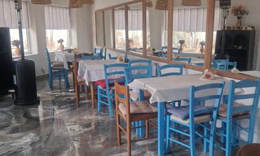 “Ταβέρνα Αντωνάς”: Κοντά σας την Καθαρά Δευτέρα με σαρακοστιανά και αγαπημένες ελληνικές λιχουδιές