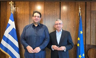 Συνάντηση του Προέδρου της ΕΝΠΕ Γ. Χατζημάρκου με τον Υπουργό Θ. Λιβάνιο για τον νέο Κώδικα Τοπικής Αυτοδιοίκησης