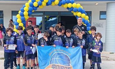 Ο Φοίβος στα «Καλάθια Ελπίδας» που διοργάνωσε ο Απόλλων Καλυθιών