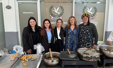 Παραδοσιακοί Λουκουμάδες για το Σεκέρ Μπαϊράμ από τον Σύλλογο Κώων Μουσουλμάνων «Η Αδελφότης»