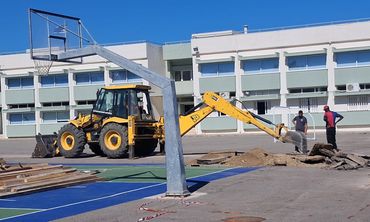 Ξεκίνησαν οι εργασίες για την κατασκευή του "θόλου" στο 4ο Δημ. Σχολείο Κω