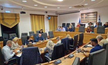 Αντιπαραθέσεις στο Δημ. Σ/λιο Κω για τις ζημιές από τις πλημμύρες, την οικονομική κατάσταση του Δήμου κ.α. (vid)