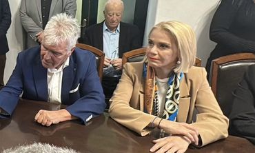 Η Μίκα Ιατρίδη στη Λέρο και την Πάτμο με τους Υπ. Περιβάλλοντος και Μετανάστευσης: Σημαντικά έργα για το νερό και τις υποδομές.