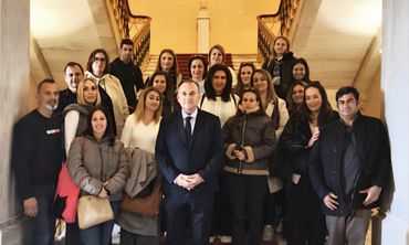 Ευχαριστήριο των γονέων της Στ' τάξης του Δημ. Σχολείου Πυλίου στον κ. Γ. Παππά 