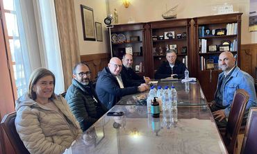 Υποστήριξη του Δημάρχου Κω στους ενοικιαστές των καταστημάτων στο Τέμενος Ντεφτερντάρ - Άδικη εξέλιξη η βίαιη παύση λειτουργίας των επιχ/σεών τους από το Βακούφ