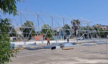 Κλειστό την Παρασκευή 31/7 τμήμα της οδού Σκεύου Ζερβού για την κατασκευή του Θόλου μπάσκετ
