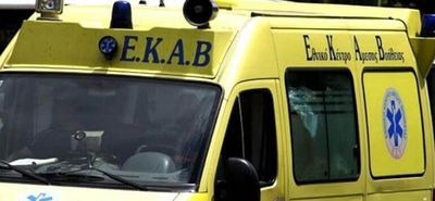 Σαλαμίνα: Πήγε το ΕΚΑΒ να παραλάβει ασθενή και οι κάτοικοι επιτέθηκαν στους διασώστες