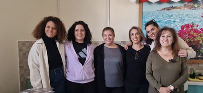 Λουκουμάδες μοίρασε ο Σύλλογος Γονέων στο 1ο Δημοτικό Σχολείο Κω