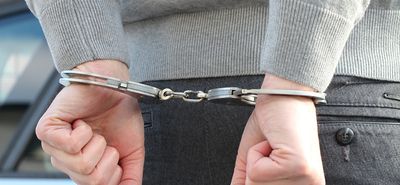  Xειροπέδες σε συνοριοφύλακες στον Έβρο για διακίνηση μεταναστών - Τους παρακολουθούσαν τα τηλέφωνα