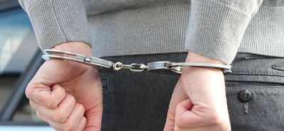 Συνελήφθη 56χρονος στην Κάλυμνο - Έψαχνε με ειδικό ανιχνευτή χρυσό και αρχαία
