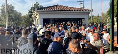 Δράμα: Ένταση με αφορμή την επίσκεψη του Υπ. Υγείας Α. Γεωργιάδη στο νοσοκομείο - Επεισόδια με 2 τραυματίες (vid)