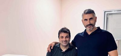 "KosBio": Οι Κώοι Κώστας Χατζηστέργος & Νίκος Ιωάννου «τα βάζουν» με την Αταξία του Φρίντριχ και μιλούν στο thebest