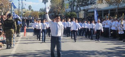 Τα παραλειπόμενα μιας Εθνικής παρέλασης της 28ης Οκτώβριου του 2025, που έμοιαζε με πρόβα (γράφει η Ξανθίππη Αγρέλλη)