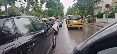Σε ισχύ ο νέος ΚΟΚ από σήμερα: Έως και 2.000 πρόστιμο για κινητό στην οδήγηση, έως 8.000 ευρώ για όριο ταχύτητας