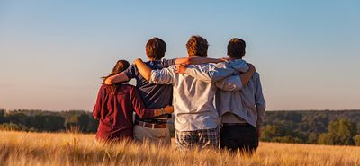 Νέα μελέτη: Η εφηβεία του εγκεφάλου διαρκεί μέχρι τα 32 - Οι 5 φάσεις της εγκεφαλικής ανάπτυξης