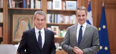 Στη ΝΔ προσχώρησε ο Ανδρέας Λοβέρδος 