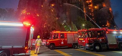 Τραγωδία στο Χονγκ Κονγκ: 44 νεκροί και 279 αγνοούμενοι από την πυρκαγιά σε ουρανοξύστες