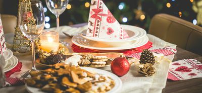 Πανάκριβο φέτος το χριστουγεννιάτικο τραπέζι: “Οι πιο ακριβές γιορτές των τελευταίων ετών”