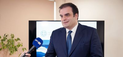 Κ. Πιερρακάκης: Ερχονται και άλλα μέτρα για τα Airbnb    