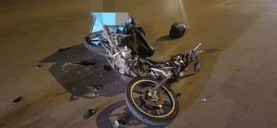Τροχαίο με εγκατάλειψη στην πόλη της Κω - Σφοδρή σύγκρουση 2 δικύκλων 