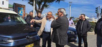 Πρόσκληση της περιφέρειας για τα πολυθέσια ταξί