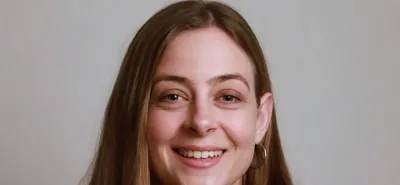 Ινώ Πικιώνη: ”Είναι λυπηρό να βλέπεις το θέατρο να κινδυνεύει να γίνει απλώς μια επιχείρηση θεάματος”