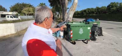 Παράπονα για την κατάσταση με τα απορρίμματα στο Ψαλίδι – “Πόσα ακόμη να πληρώσουμε;” διερωτάται ο συμπολίτης μας κ. Σπύρος Τρύπας