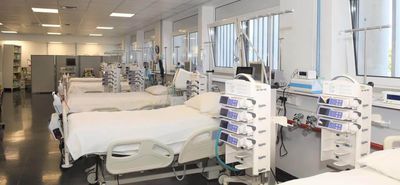 Τον Ιούλιο η αξιολόγηση νοσοκομείων - Τι ισχύει με «βραχιολάκι» και τη νέα τηλεφωνική γραμμή
