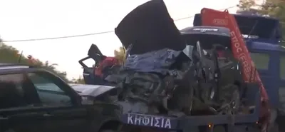 4 νεκροί και δύο σοβαρά τραυματίες σε 2 τροχαία στην Αθήνα - Απανθρακώθηκε οδηγός μοτοσικλέτας
