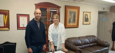 Συνεχίζεται η ενίσχυση του Νοσοκομείου Καλύμνου – Ανέλαβε καθήκοντα η Ελεούσα Ατσά ειδικότητας Βιοϊατρικών επιστημών.